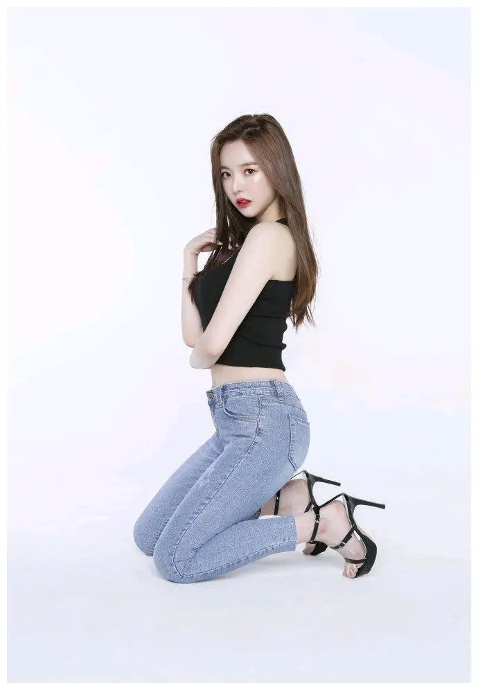 退役女爱豆serri朴美妍,身材吊打现役女团